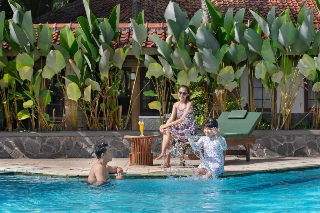 Sunrise Beach Hotel Pangandaran Dış mekan fotoğraf