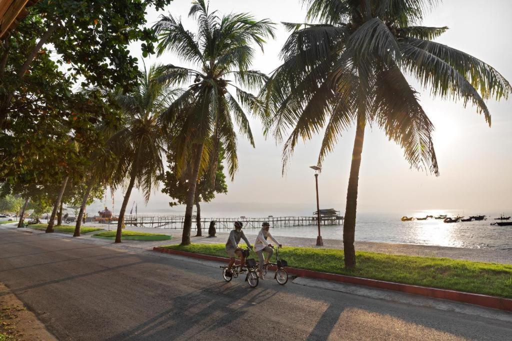 Sunrise Beach Hotel Pangandaran Dış mekan fotoğraf